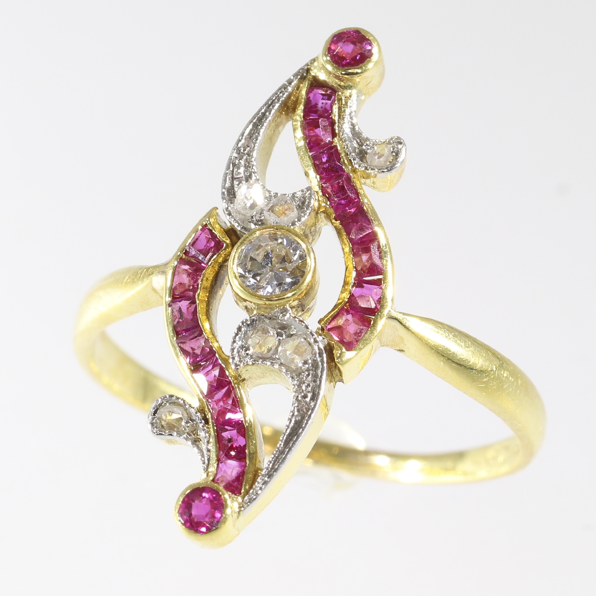 Elegant Belle Epoque ruby and diamond ring